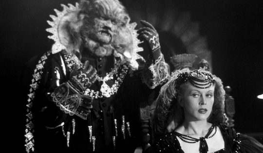 Film à voir en famille : la Belle et la Bête de Jean Cocteau