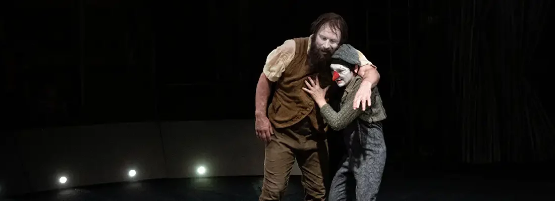 Strano : un spectacle de cirque à voir en famille avec des enfants