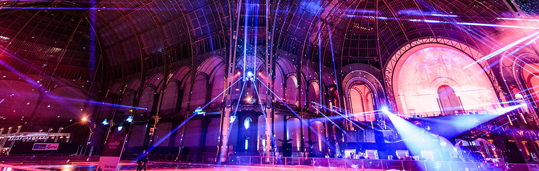 Patinoire géante au grand palais des glaces à Paris