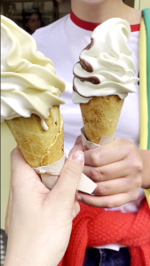 Manger une glace à paris